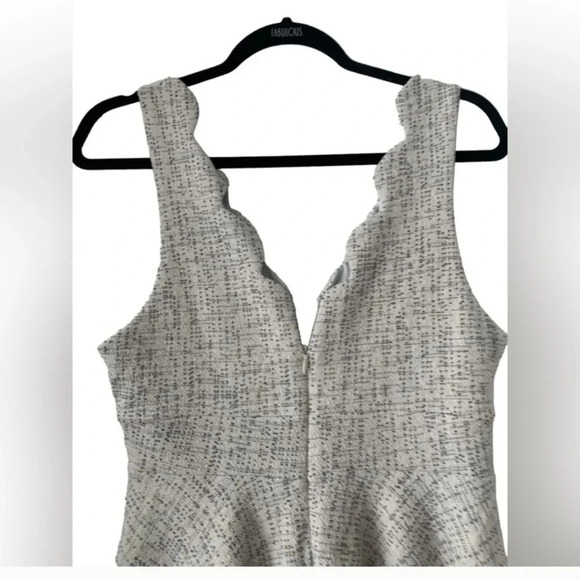 EUC- Altar’d State Sleeveless Scalloped V-Neck Dress-Cream/Blk Speckle - Picture 6 of 8